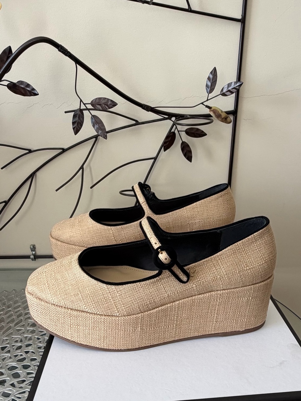 Larroudé Blair Flatforms in Raffia w Leather Trim Size 8.5 NIB - Picture 8 of 16